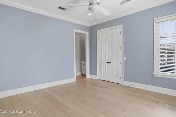 $425,000 | 127 Hawthorne Vale, Ridgeland, MS 39157