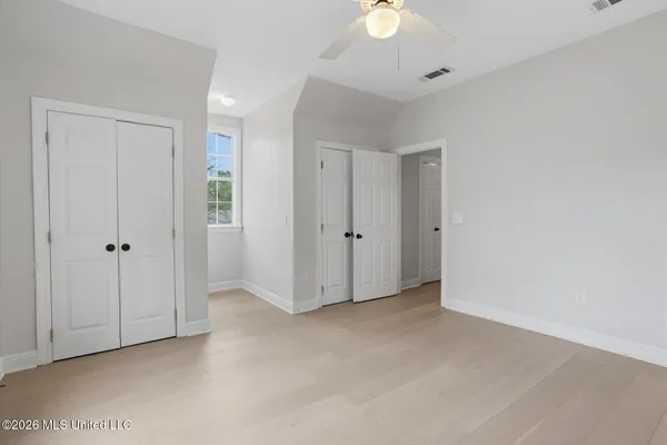 $425,000 | 127 Hawthorne Vale, Ridgeland, MS 39157