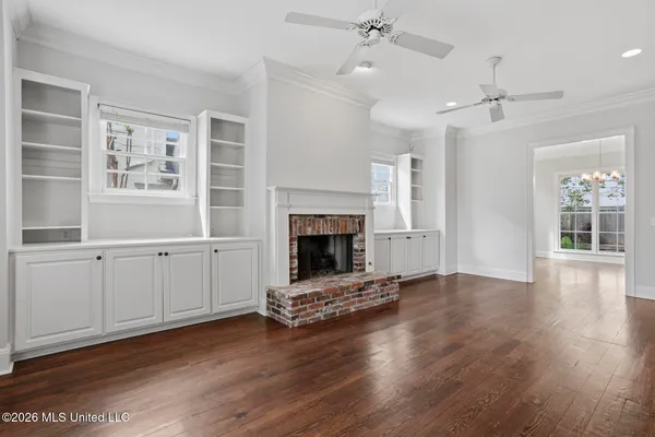 $425,000 | 127 Hawthorne Vale, Ridgeland, MS 39157