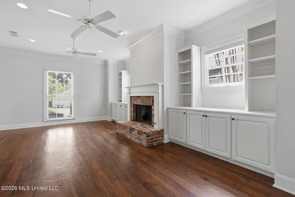 $425,000 | 127 Hawthorne Vale, Ridgeland, MS 39157