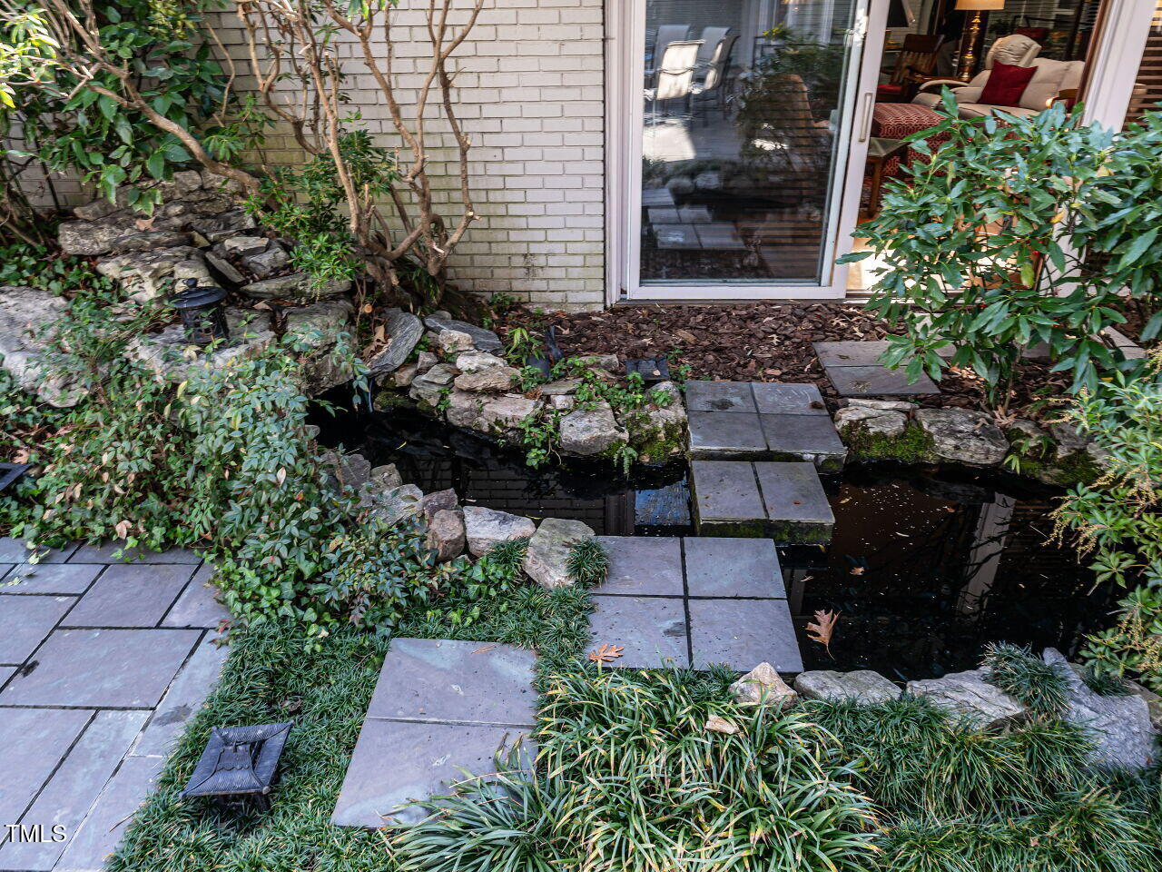 3206 Sussex Road Raleigh, NC 27612 - Photo 45 of 51 045-1280x960-koi-pond