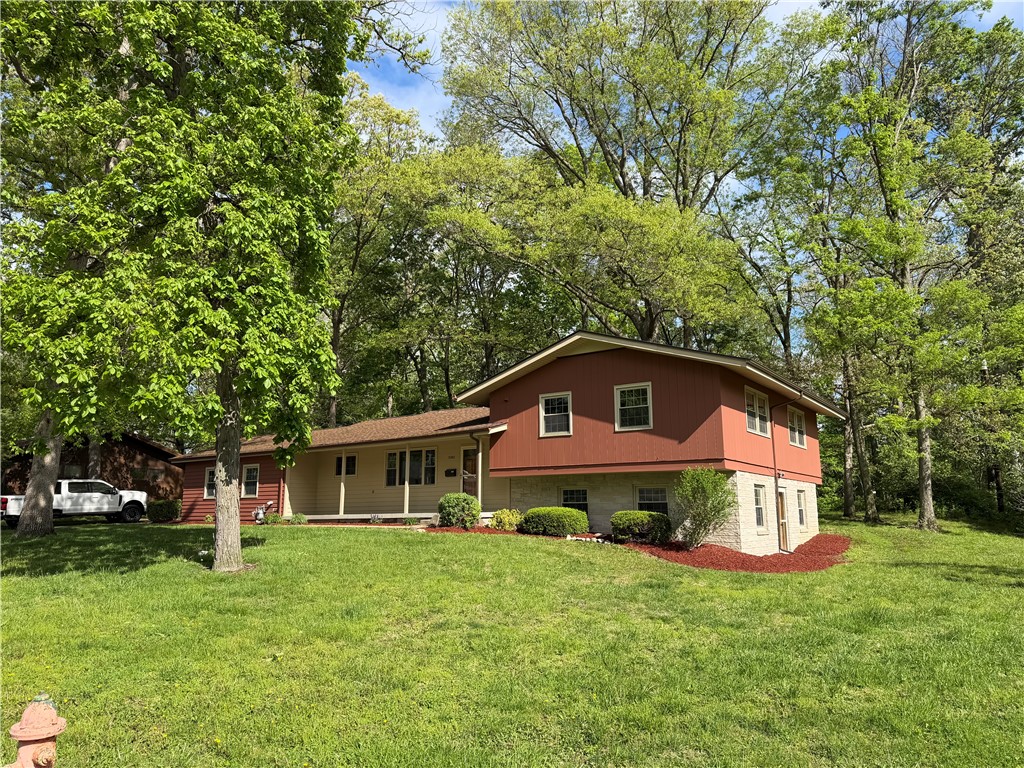 3280 East Oakwood Avenue Decatur, IL 62521 - Photo 1 of 32