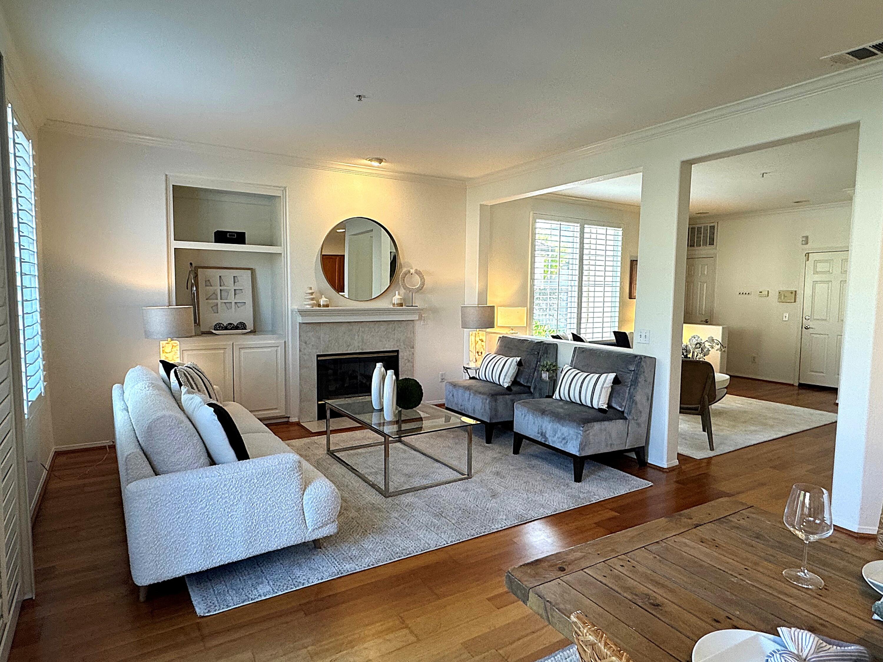 562 Poppyfield Place Goleta, CA 93117 - Photo 4 of 31 Living Room