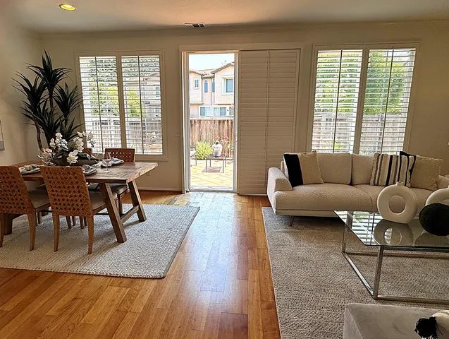 $1,255,000 | 562 Poppyfield Place, Goleta, CA 93117