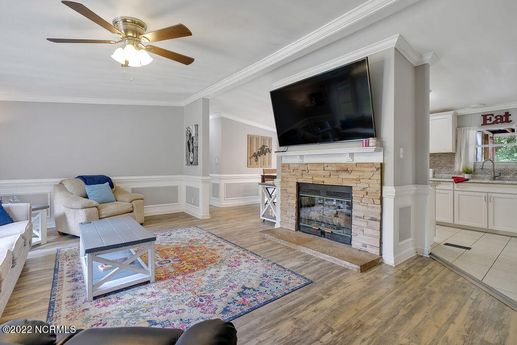 64 Creek Ridge Way Riegelwood, NC 28456 - Photo 4 of 39 64CreekRidgeWay-04