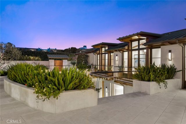 $25,000,000 | 4541 Brighton Road, Corona del Mar, CA 92625