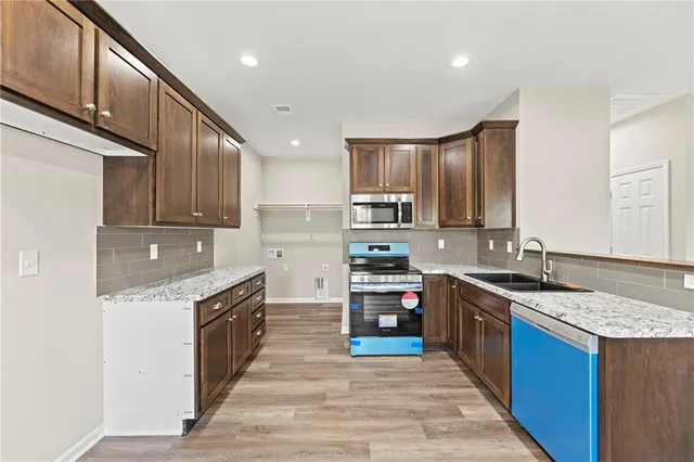 $216,900 | 846 East Hamblin Street, Ottawa, KS 66067