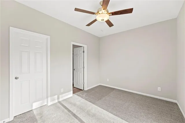 $216,900 | 846 East Hamblin Street, Ottawa, KS 66067