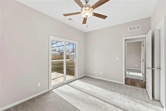 $216,900 | 846 East Hamblin Street, Ottawa, KS 66067