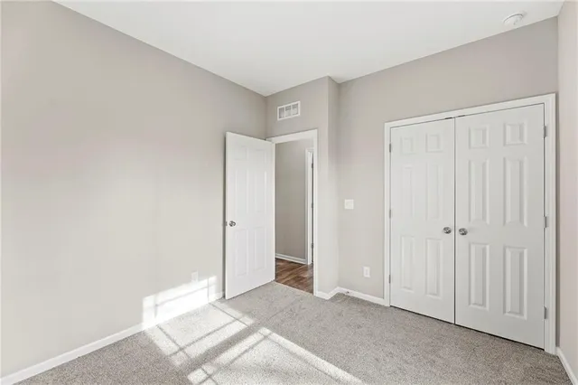 $216,900 | 846 East Hamblin Street, Ottawa, KS 66067