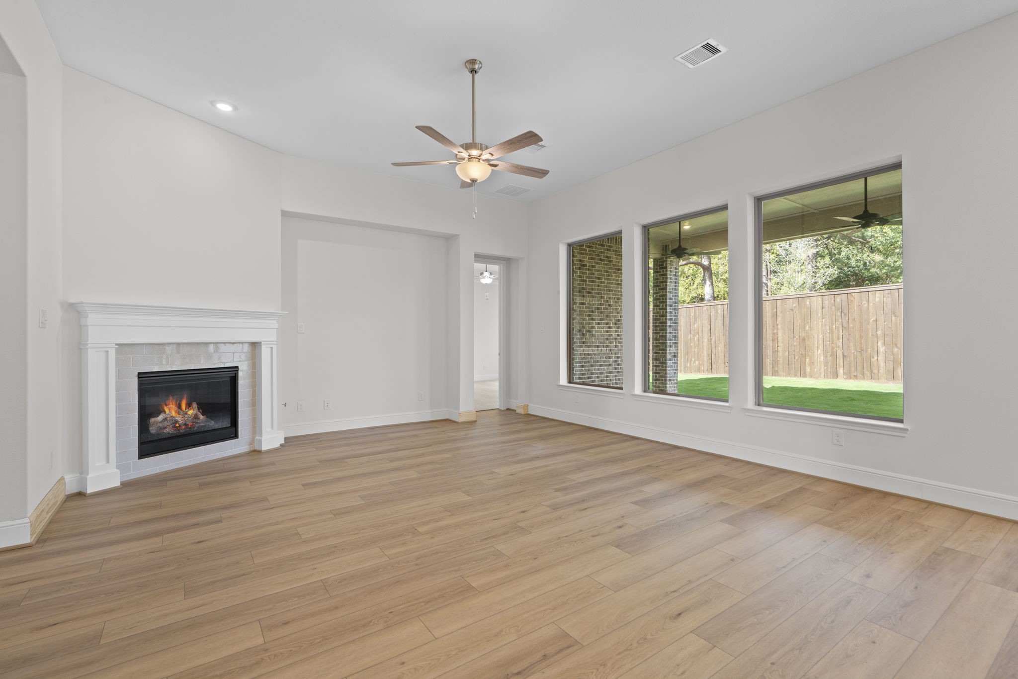 10014 Larkin Cove Willis, TX 77318 - Photo 12 of 34