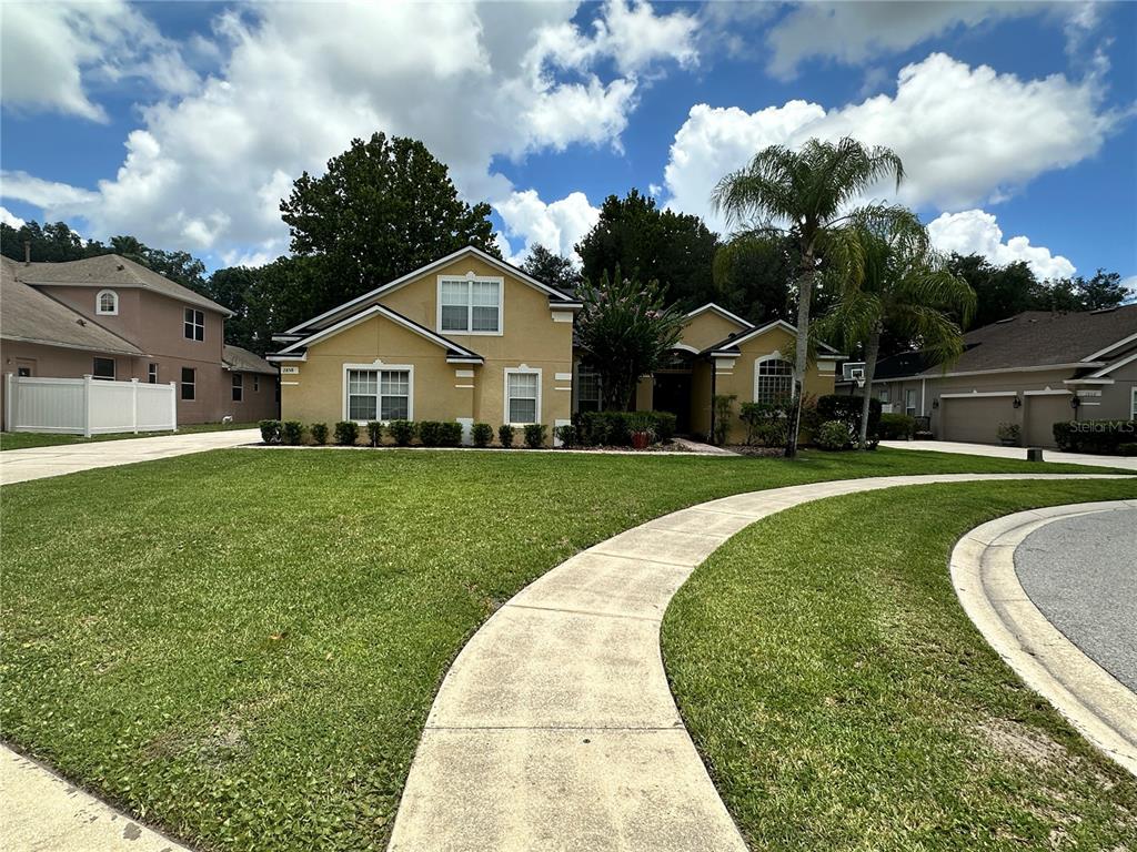 2858 Palmetto Ridge Point Oviedo, FL 32765 - Photo 4 of 32