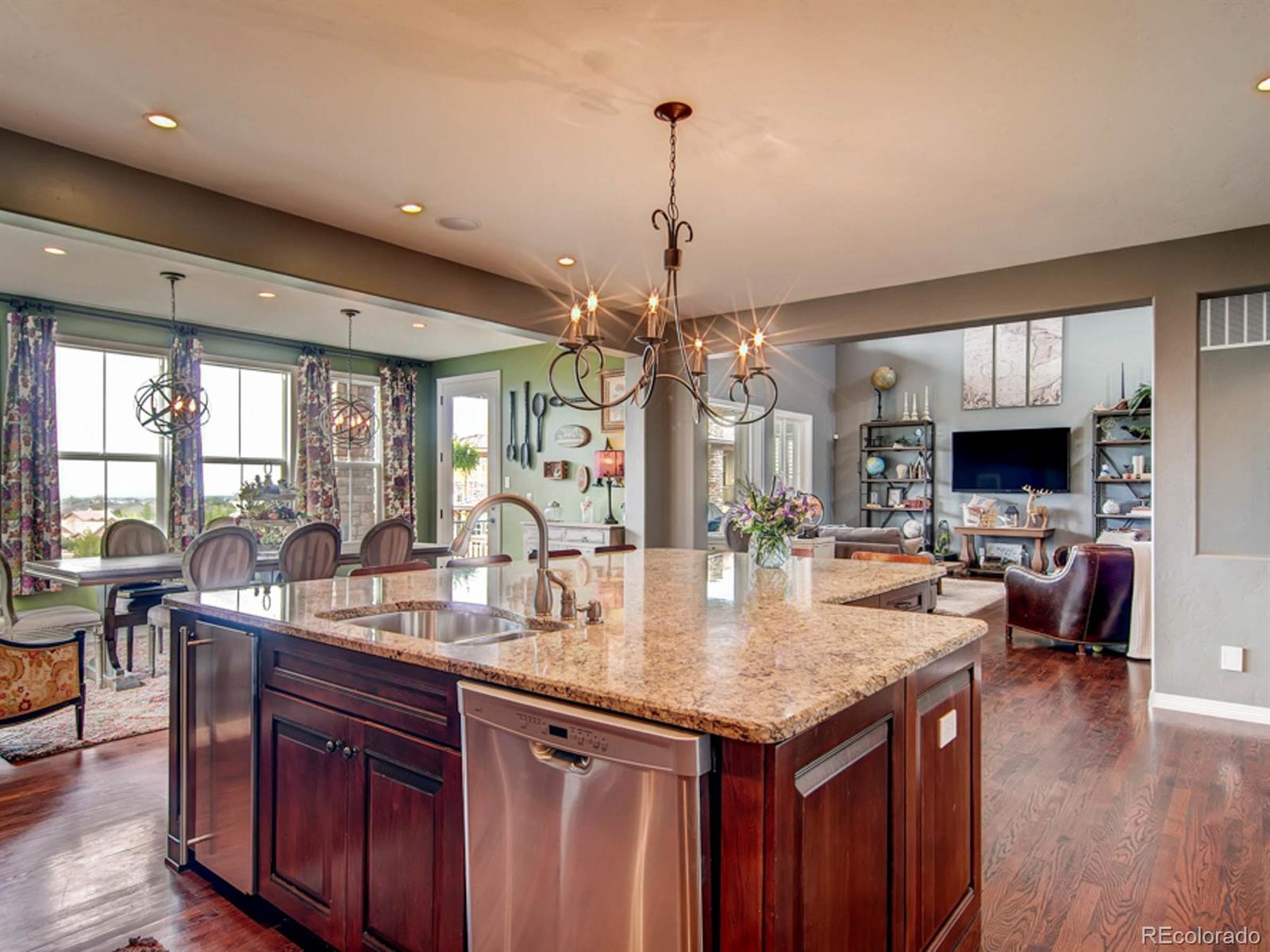 103 Morningdew Place Highlands Ranch, CO 80126 - Photo 11 of 35 Gallery Image 11