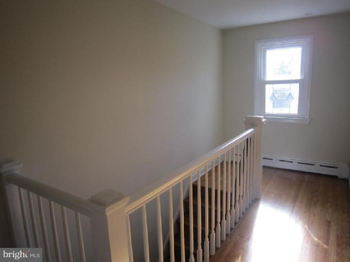 440 Hawarden Road Springfield, PA 19064 - Photo 14 of 24 Hallway