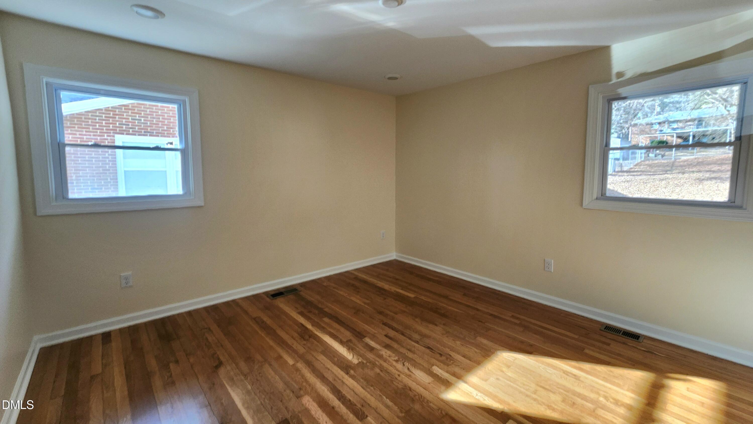 910 Ruby Street Durham, NC 27704 - Photo 12 of 16 20260214_155323