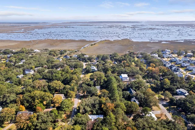 $335,000 | 3622 Conch Street, Mount Pleasant, SC 29466