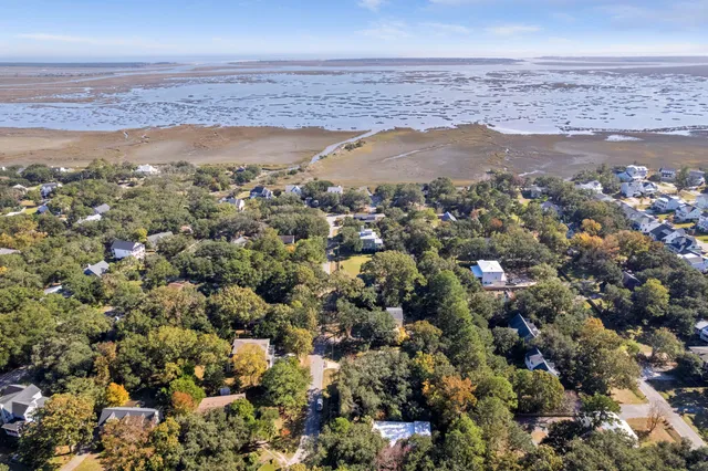 $335,000 | 3622 Conch Street, Mount Pleasant, SC 29466