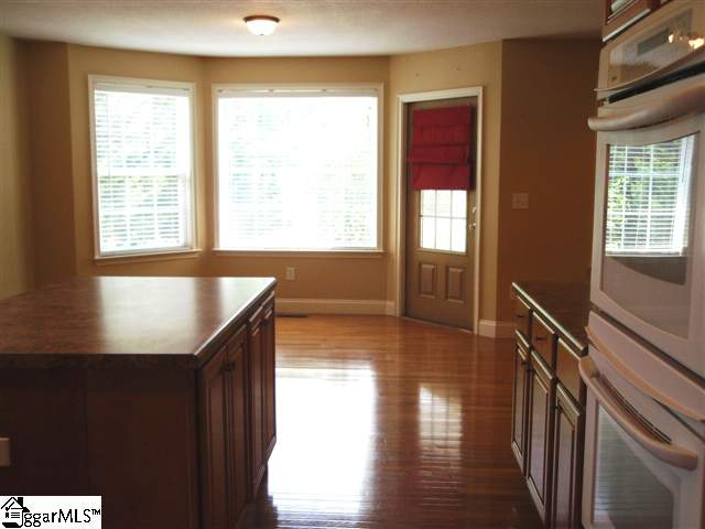 2546 Holiday Road Greer, SC 29651 - Photo 12 of 25