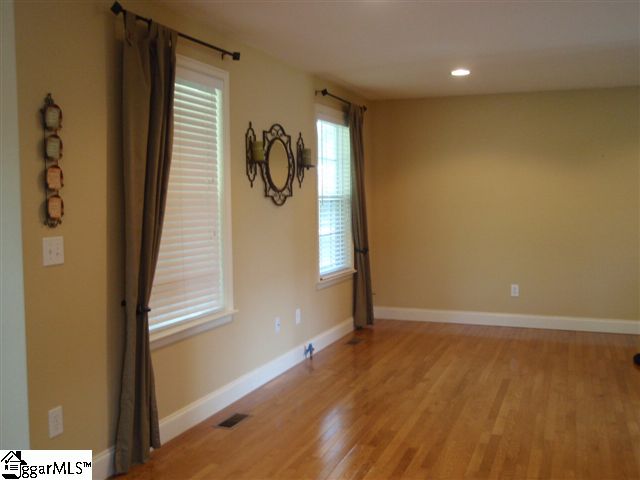 2546 Holiday Road Greer, SC 29651 - Photo 19 of 25