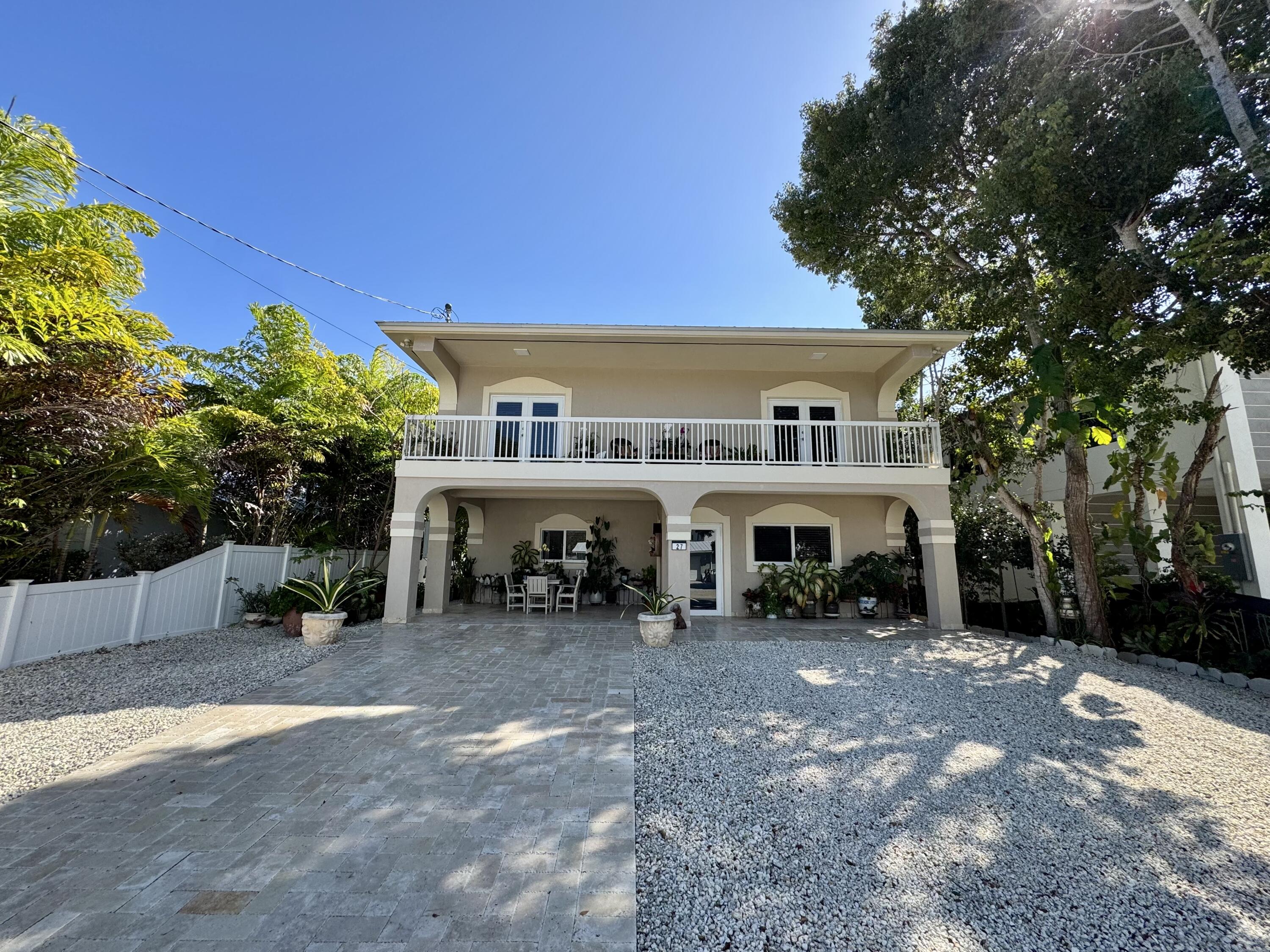 27 Abaco Road Key Largo, FL 33037 - Photo 2 of 21 IMG_0331