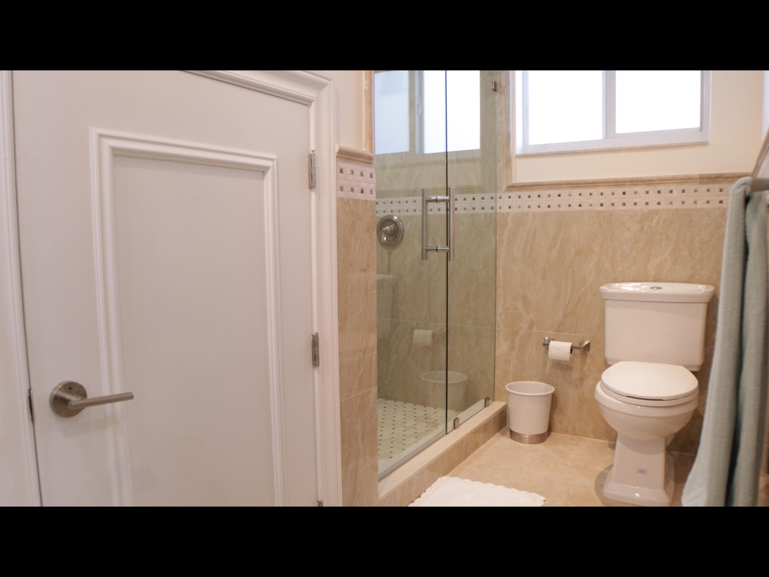 27 Abaco Road Key Largo, FL 33037 - Photo 10 of 21 BC6399F9-DE68-4314-965E-C3648B04BEB1