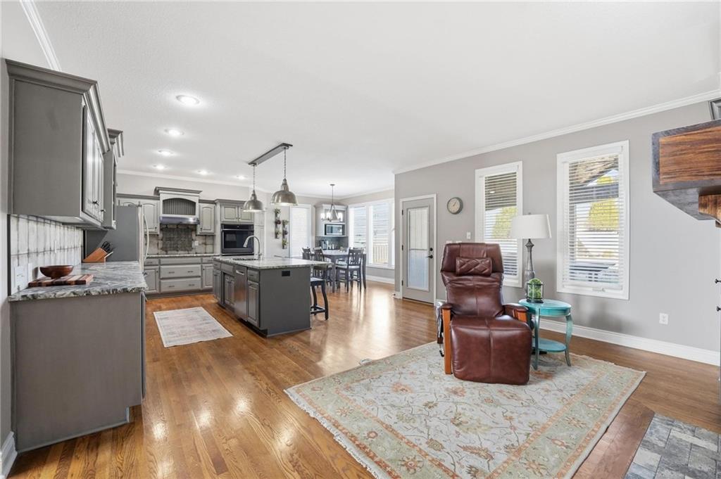 707 Northeast Sundance Trail Lee's Summit, MO 64086 - Photo 12 of 60