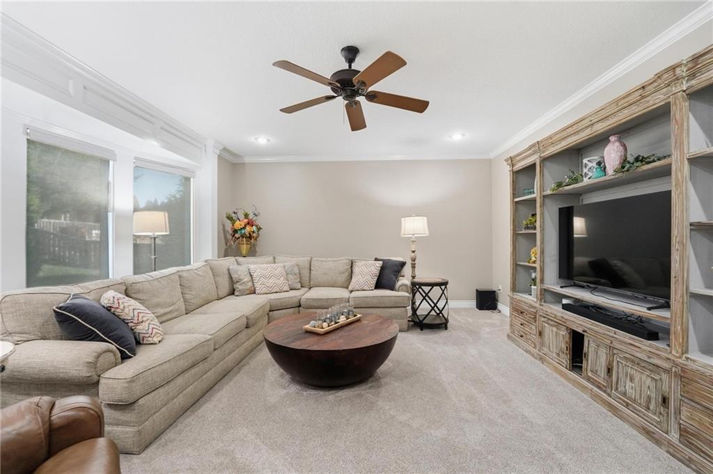 707 Northeast Sundance Trail Lee's Summit, MO 64086 - Photo 17 of 60