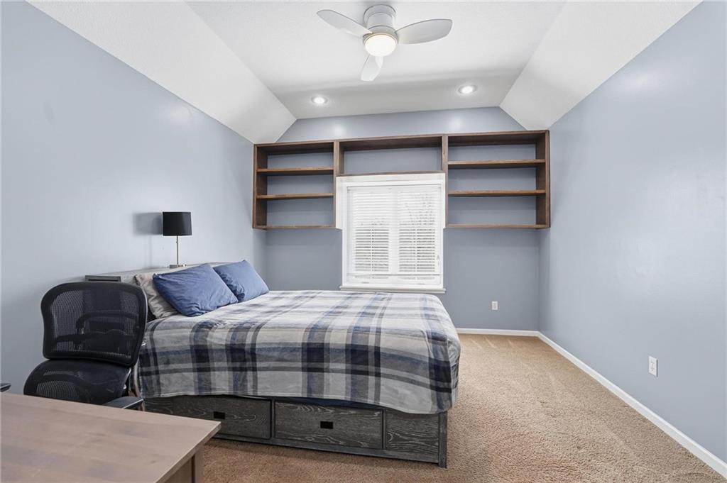 707 Northeast Sundance Trail Lee's Summit, MO 64086 - Photo 32 of 60