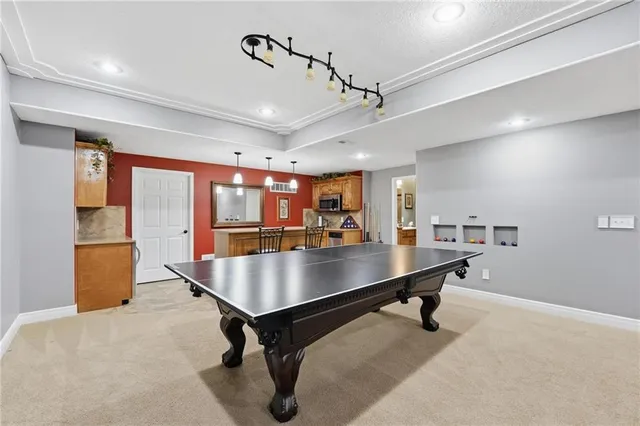 $725,000 | 707 Northeast Sundance Trail, Lee's Summit, MO 64086