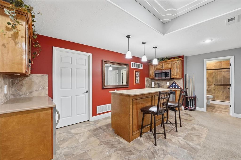 707 Northeast Sundance Trail Lee's Summit, MO 64086 - Photo 36 of 60