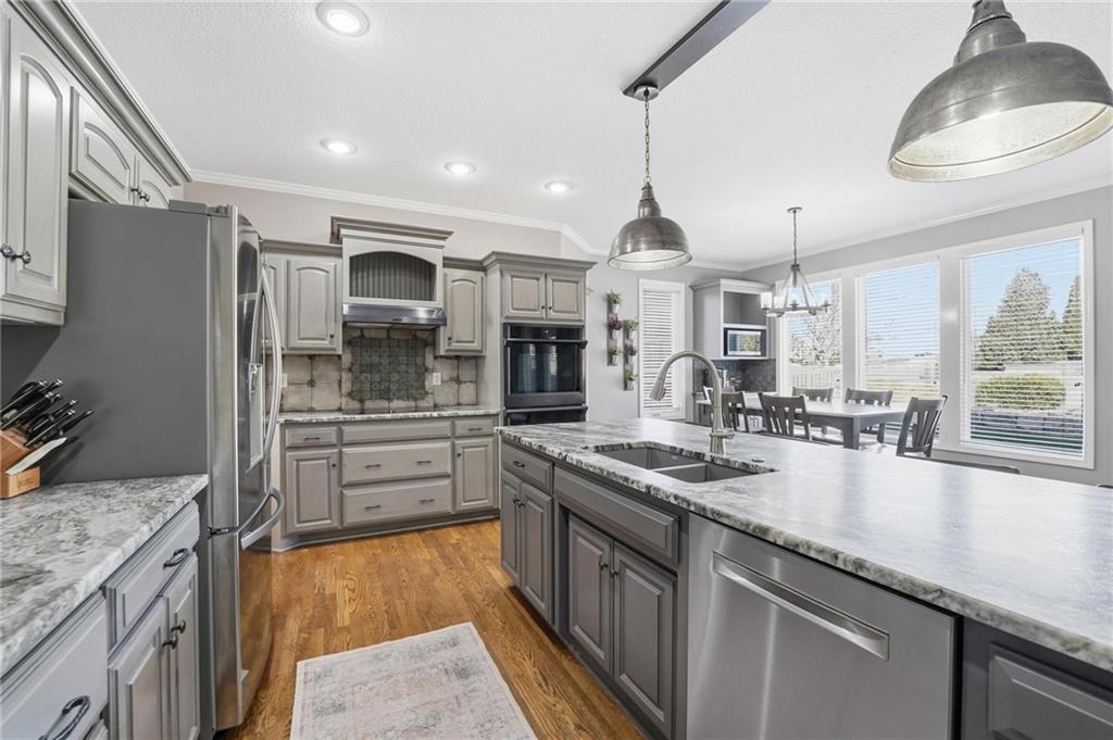 707 Northeast Sundance Trail Lee's Summit, MO 64086 - Photo 10 of 60