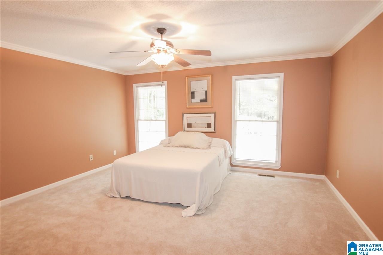 2415 Royal Lane Pelham, AL 35124 - Photo 18 of 33