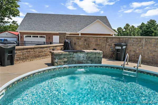 $625,000 | 2020 Michigan Road, Madison, IN 47250