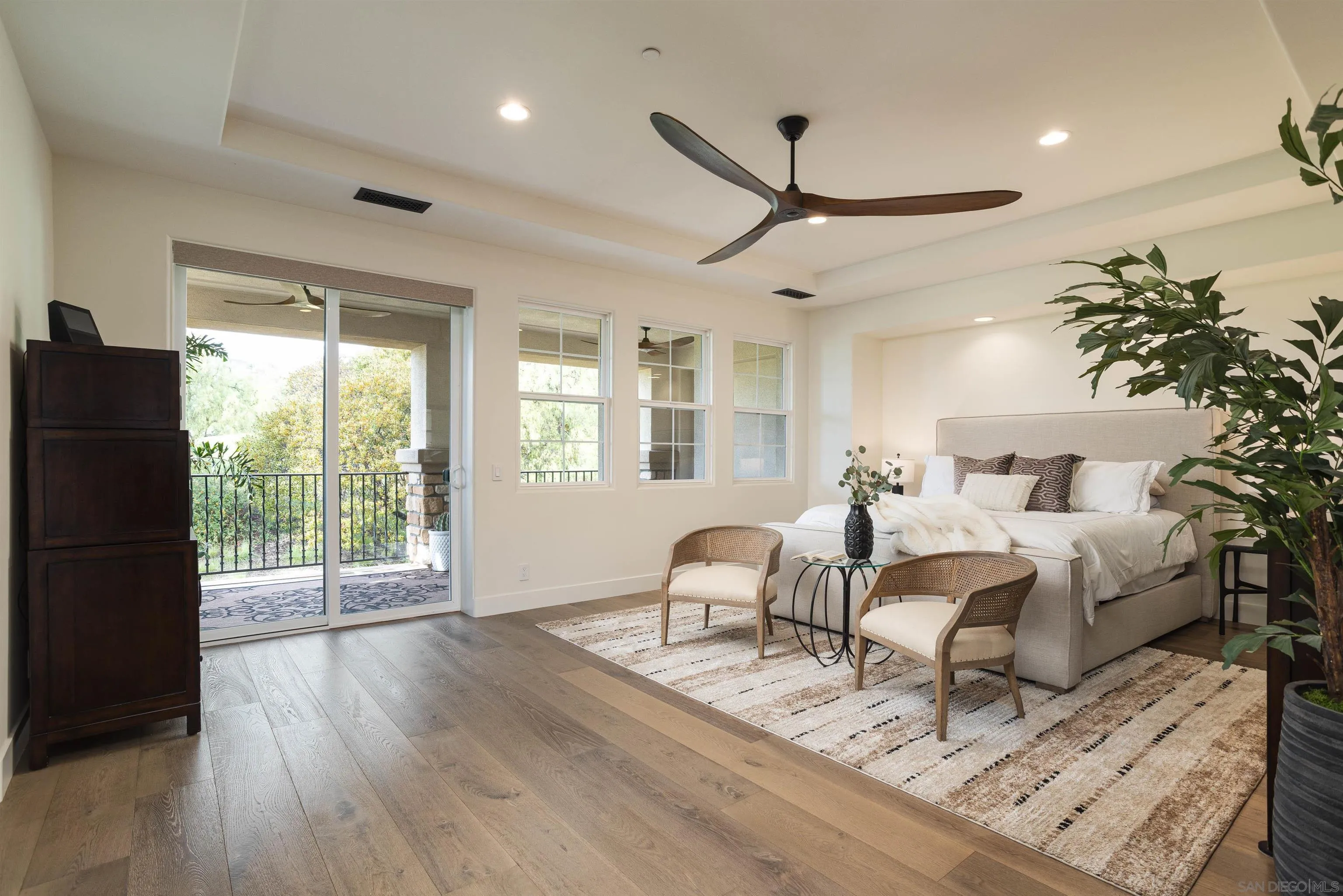 18085 Via Roma Yorba Linda, CA 92886 - Photo 25 of 62