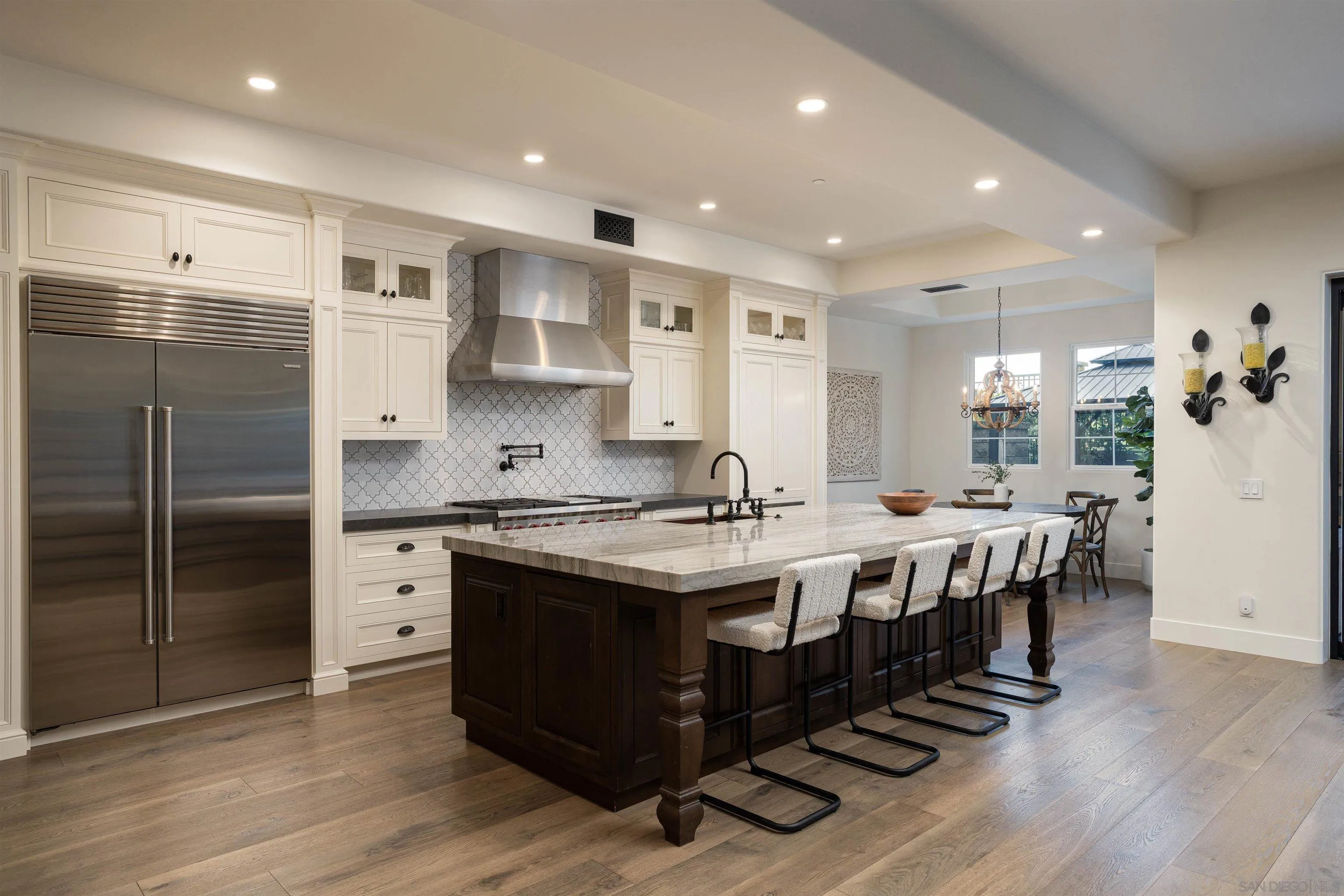 18085 Via Roma Yorba Linda, CA 92886 - Photo 4 of 62