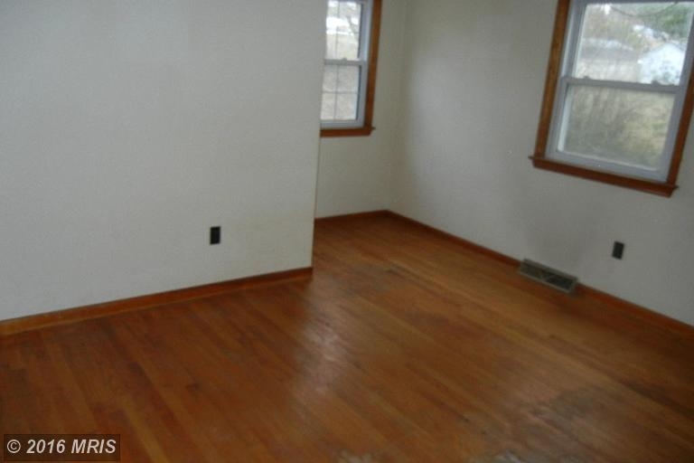 8316 Us Highway Rileyville, VA 22650 - Photo 11 of 18 Gallery Image 11