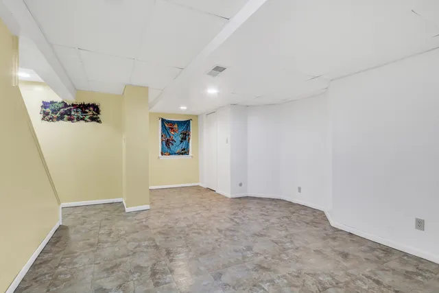 $365,000 | 5315 Cypress Circle, Gurnee, IL 60031