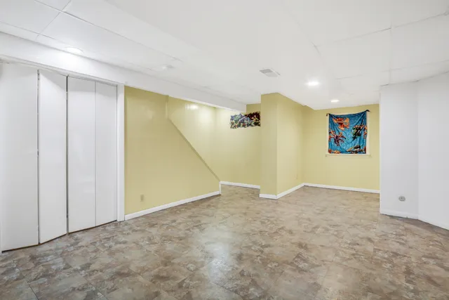 $365,000 | 5315 Cypress Circle, Gurnee, IL 60031