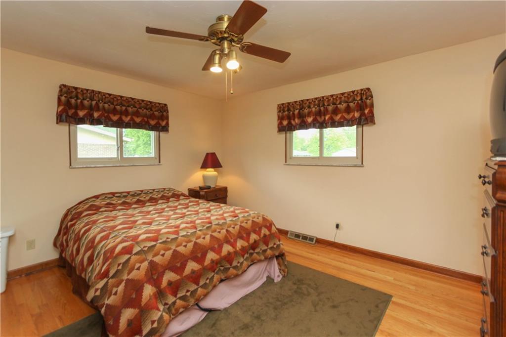 627 Ralston Road Indianapolis, IN 46217 - Photo 12 of 21 Gallery Image 12