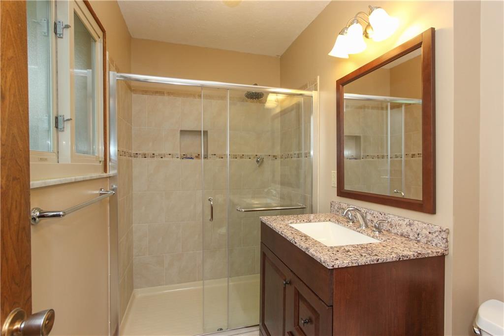 627 Ralston Road Indianapolis, IN 46217 - Photo 13 of 21 Gallery Image 13