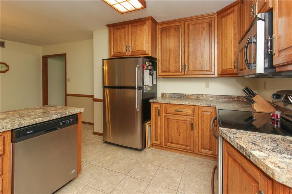 627 Ralston Road Indianapolis, IN 46217 - Photo 8 of 21 Gallery Image 8
