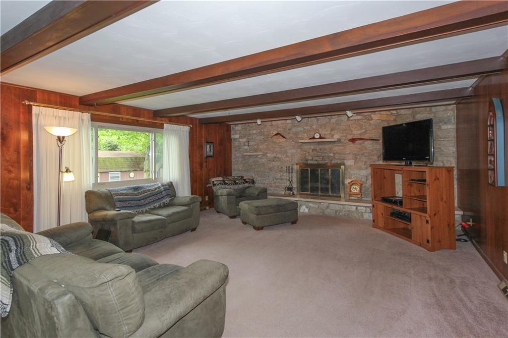 627 Ralston Road Indianapolis, IN 46217 - Photo 10 of 21 Gallery Image 10