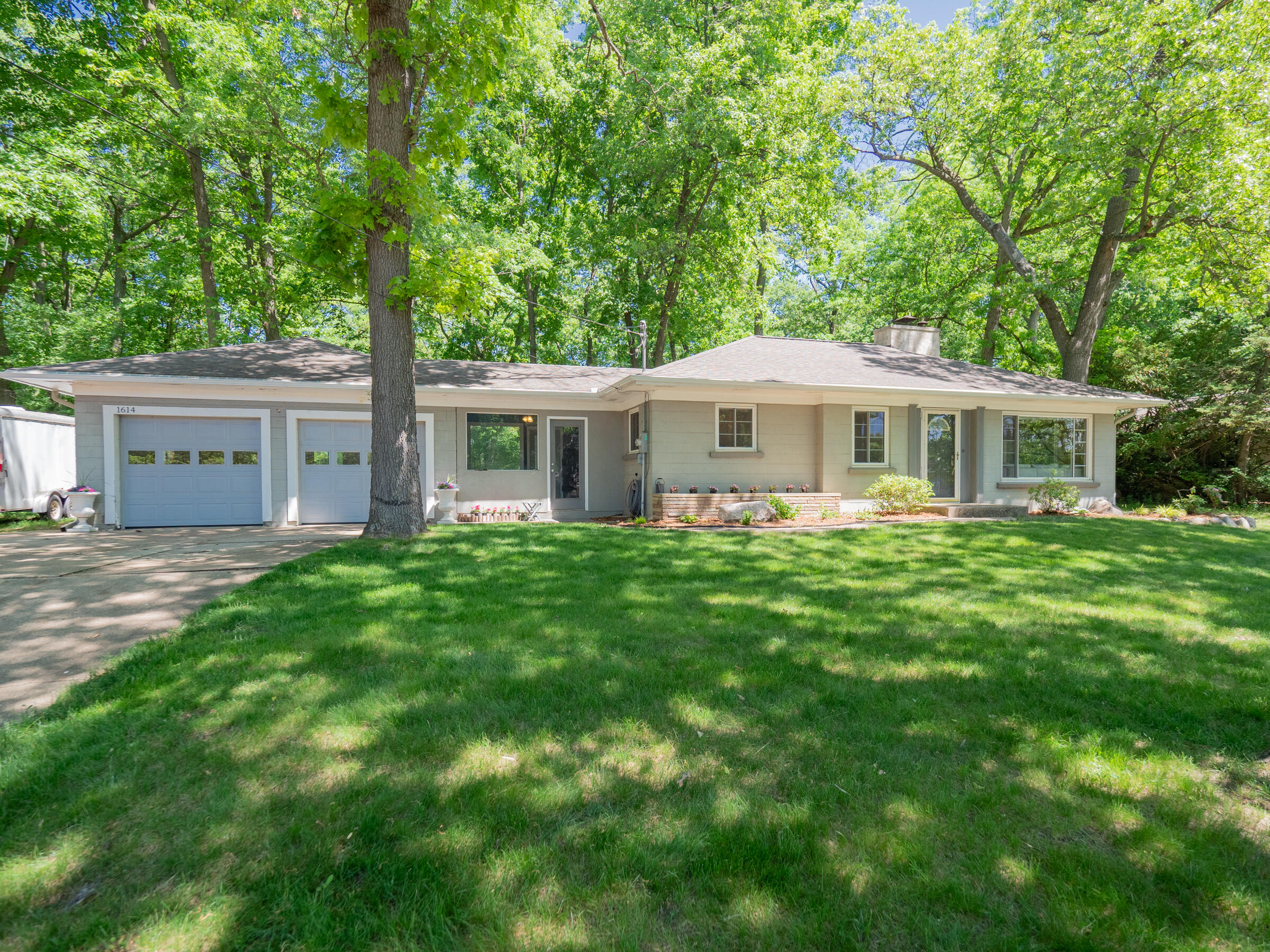 1614 Romence Road Portage, MI 49024 - Photo 2 of 31 1614 Romence Rd-102