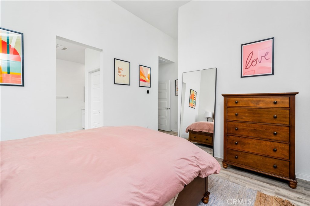 179 Steely Irvine, CA 92614 - Photo 15 of 39 super high ceilings