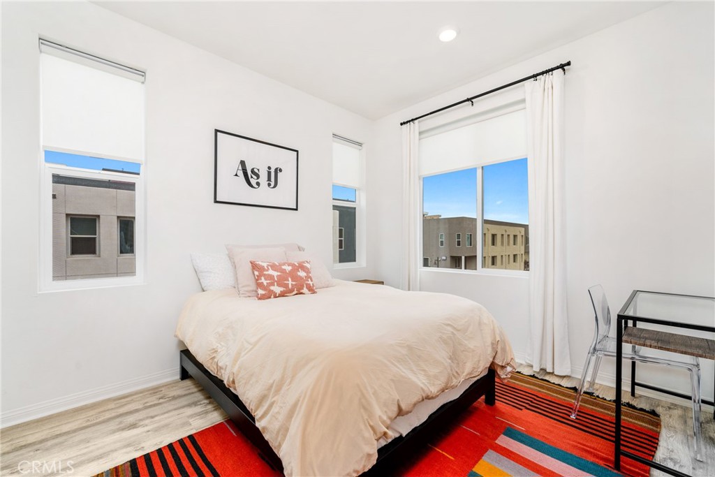 179 Steely Irvine, CA 92614 - Photo 22 of 39 guest bedroom 1