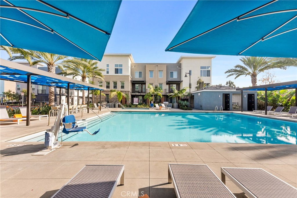 179 Steely Irvine, CA 92614 - Photo 31 of 39 Community Pool