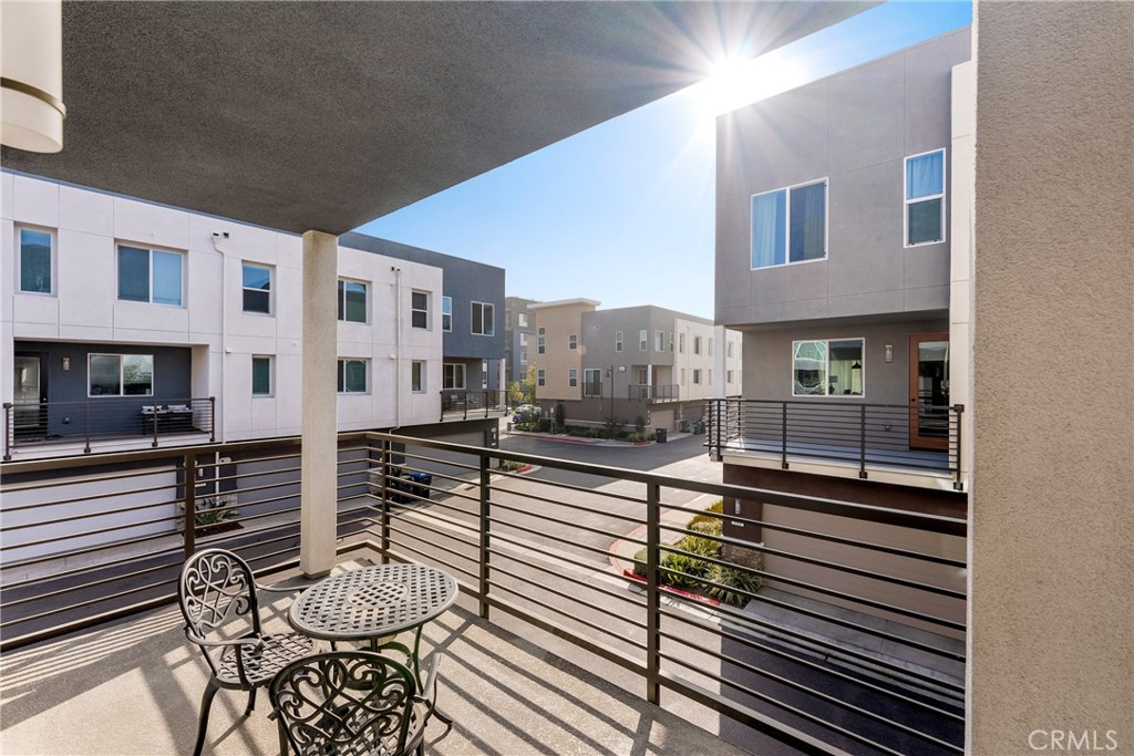 179 Steely Irvine, CA 92614 - Photo 10 of 39 balcony access from kitchen