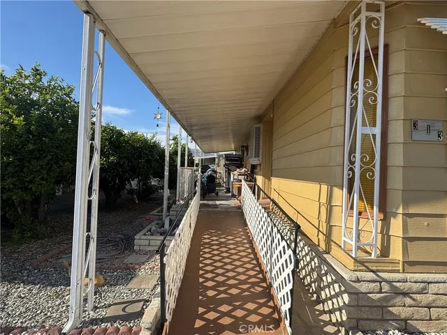 $75,000 | 881 North Lake Street, Unit 313, Hemet, CA 92544