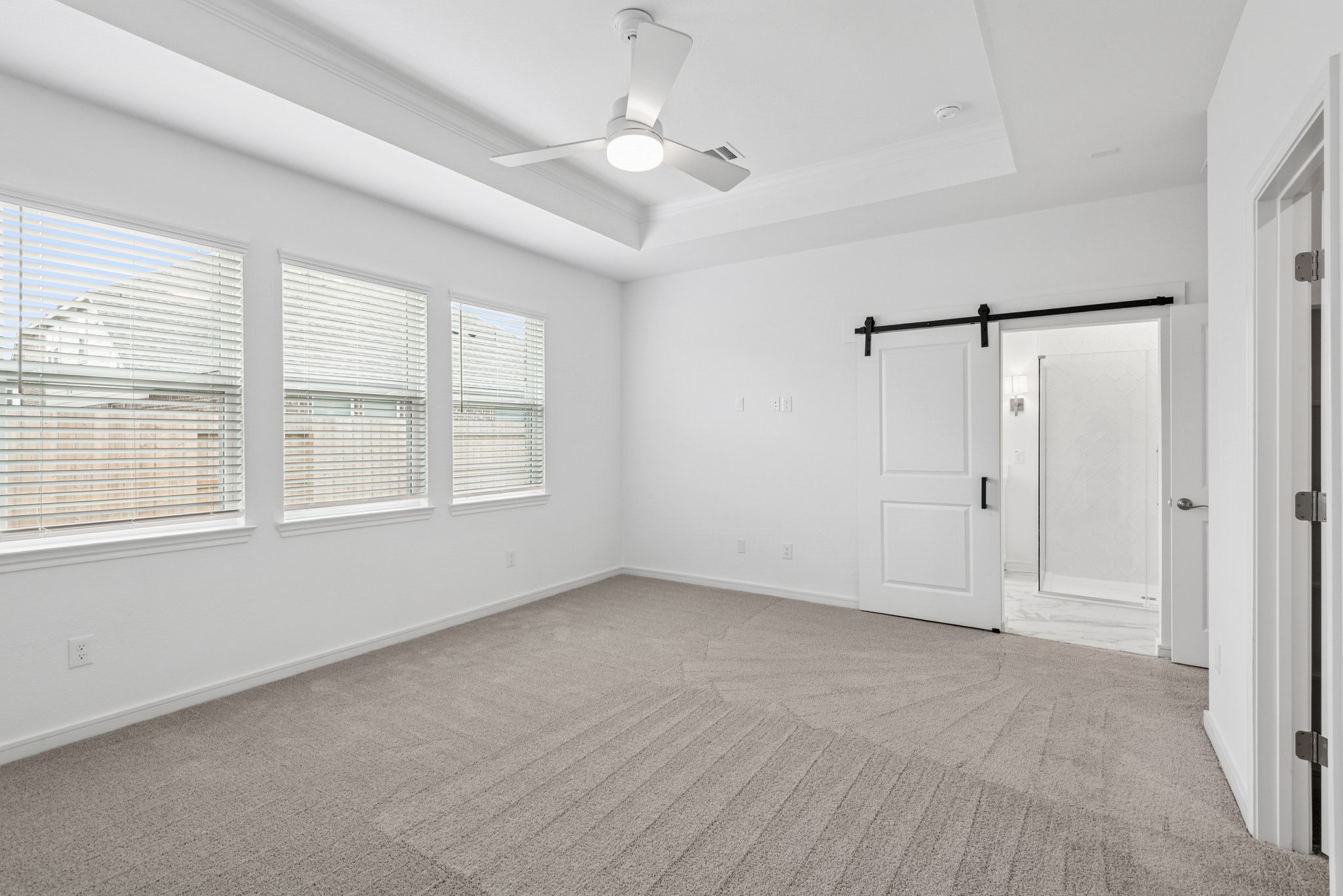 2814 Duchess Drive Rosenberg, TX 77471 - Photo 15 of 39 Spacious primary bath (*Artist rendering used for illustration purposes only.)