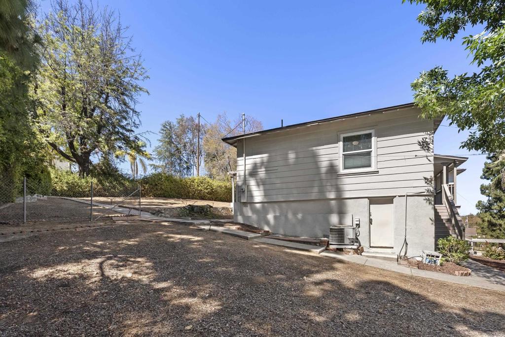 3860 Rogers Road Spring Valley, CA 91977 - Photo 7 of 70